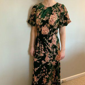 Modcloth Floor-Length Velvet Floral Print Dress